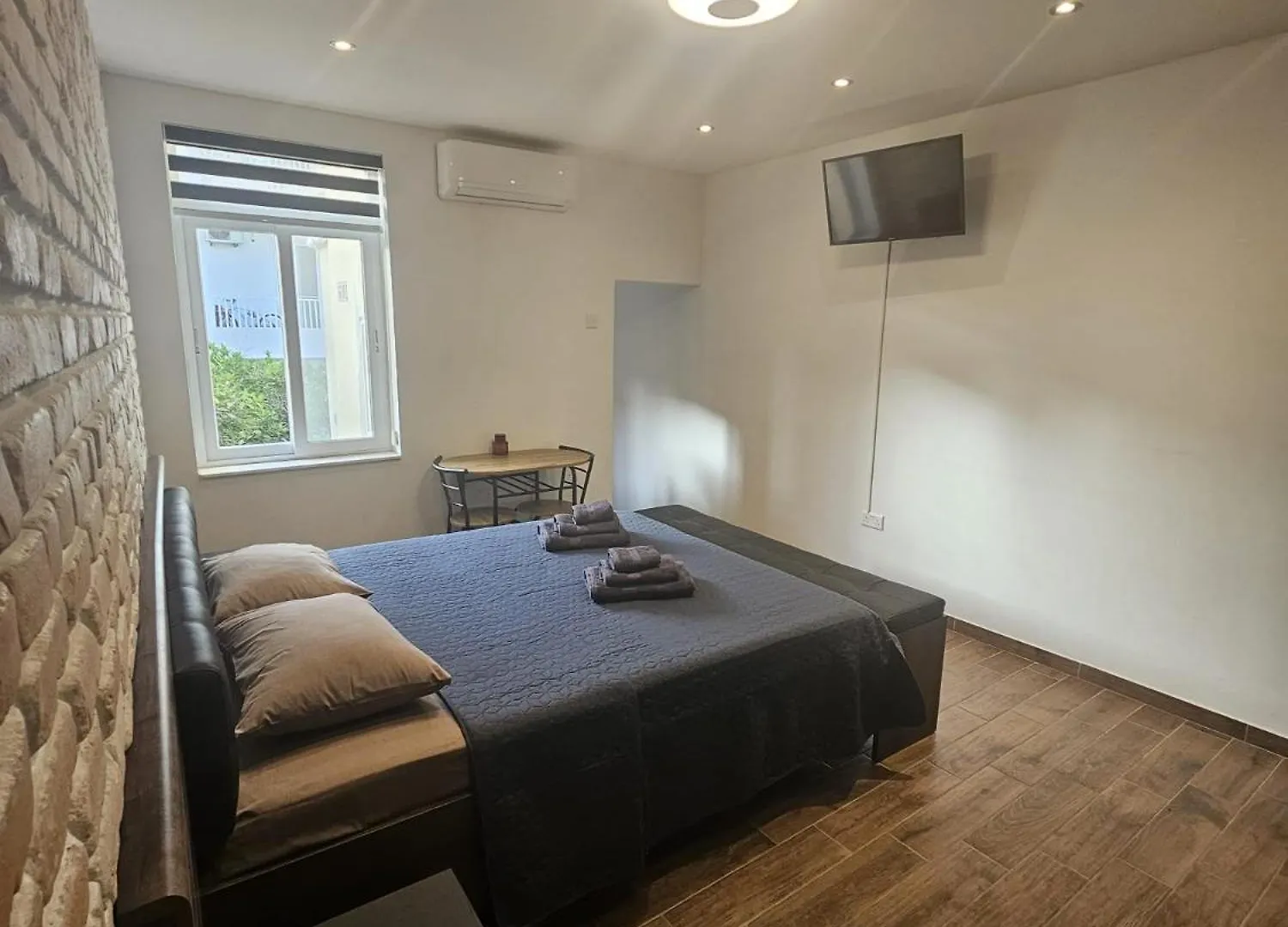 Modern Studio Near Valleta Msida 0*,  Malta